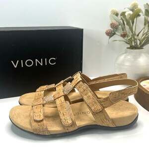 Vionic Amber Strappy Comfort Sandal Gold/Tan Women 12 M NWB Adjustable Straps
